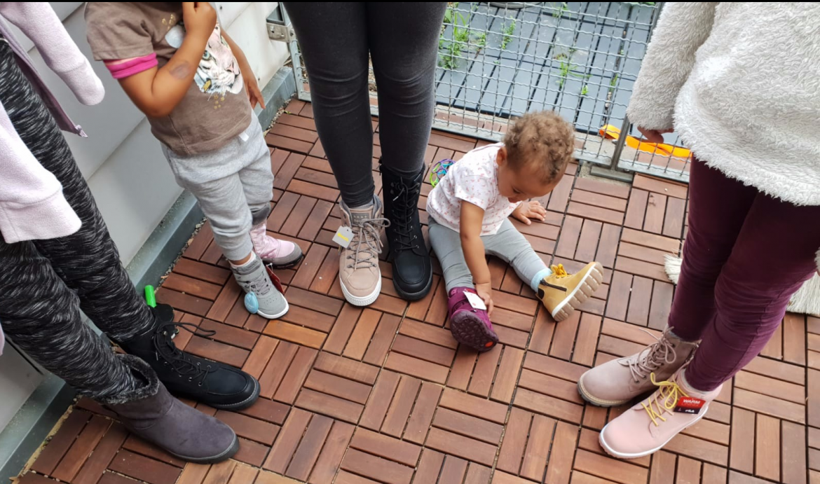 Auch hier gab es für die Kinder neue Herbst- u. Winterschuhe