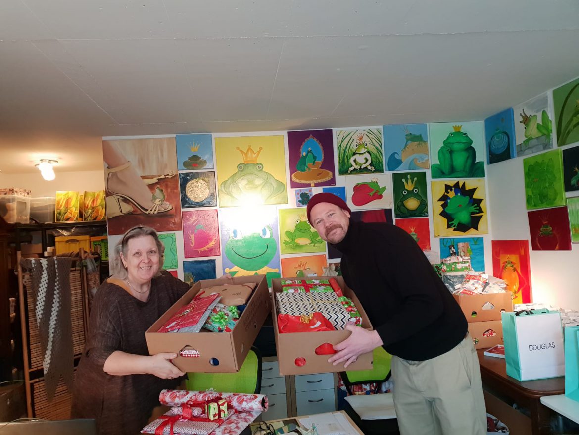 komm-pass hat die Weihnachtsgeschenke bei uns abgeholt