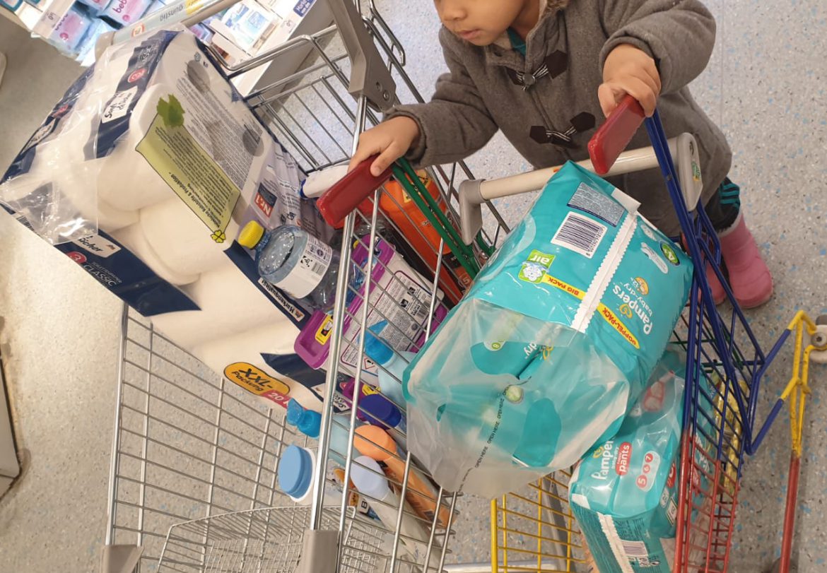 Großer Windel und Hygiene-Einkauf