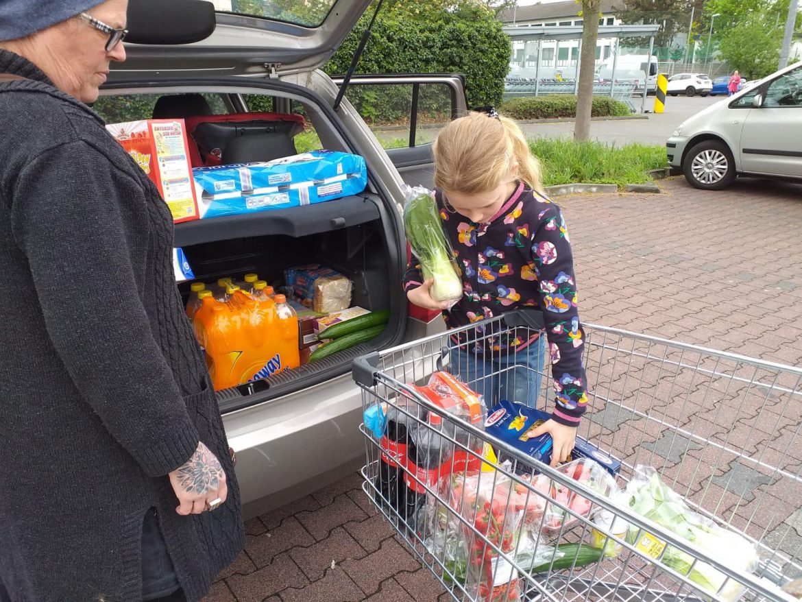 Lebensmitteleinkauf bei der Familie von Johanna + ihren Geschwistern