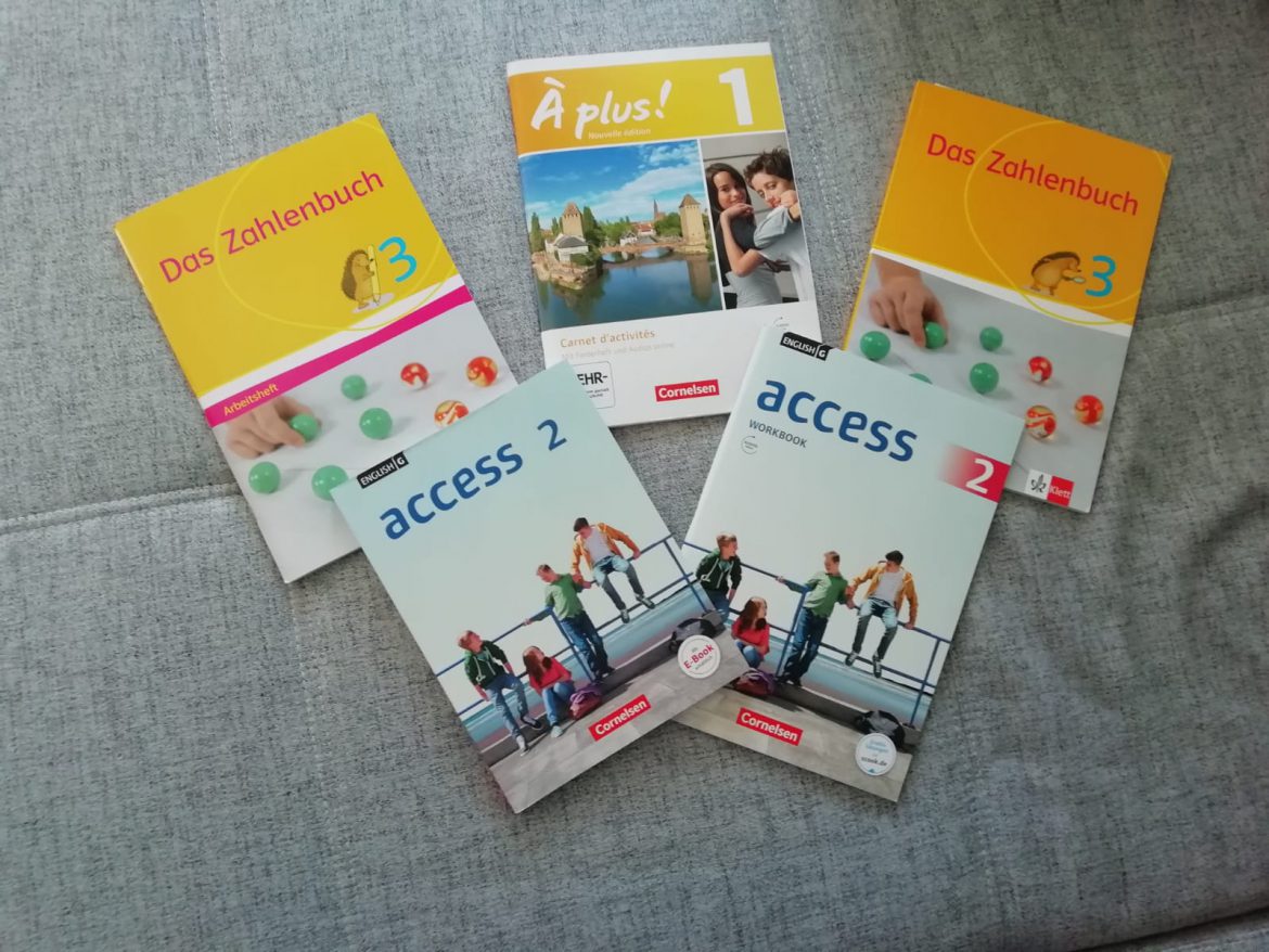 Die neuen Schulbücher sind da