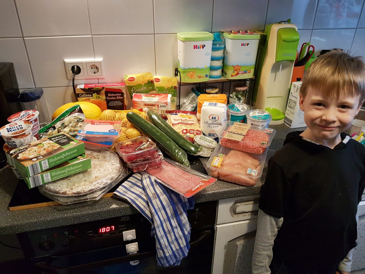 Semih freut sich auf seine Himbeeren…