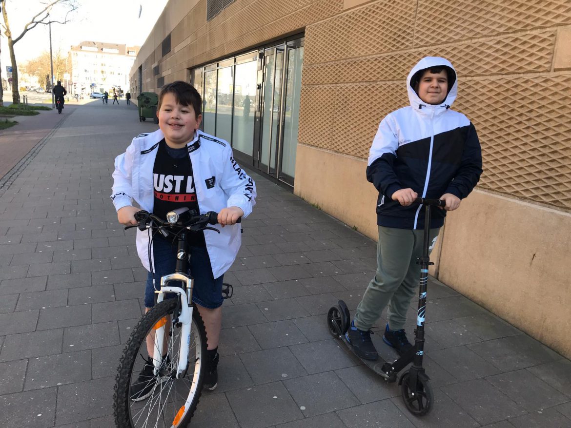 Übergangs-Jacken für Max + Leo