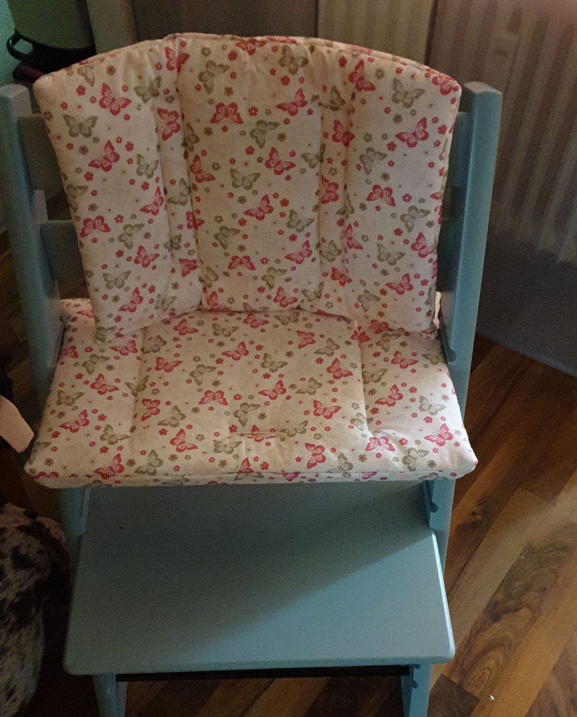 Pia bekam einen eigenen Stuhl