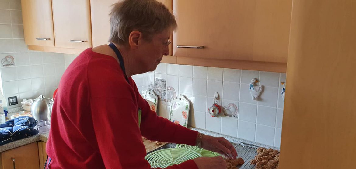 Unsere liebe Irene Elbers hat uns in diesem Jahr mit 600 Plätzchen unterstützt