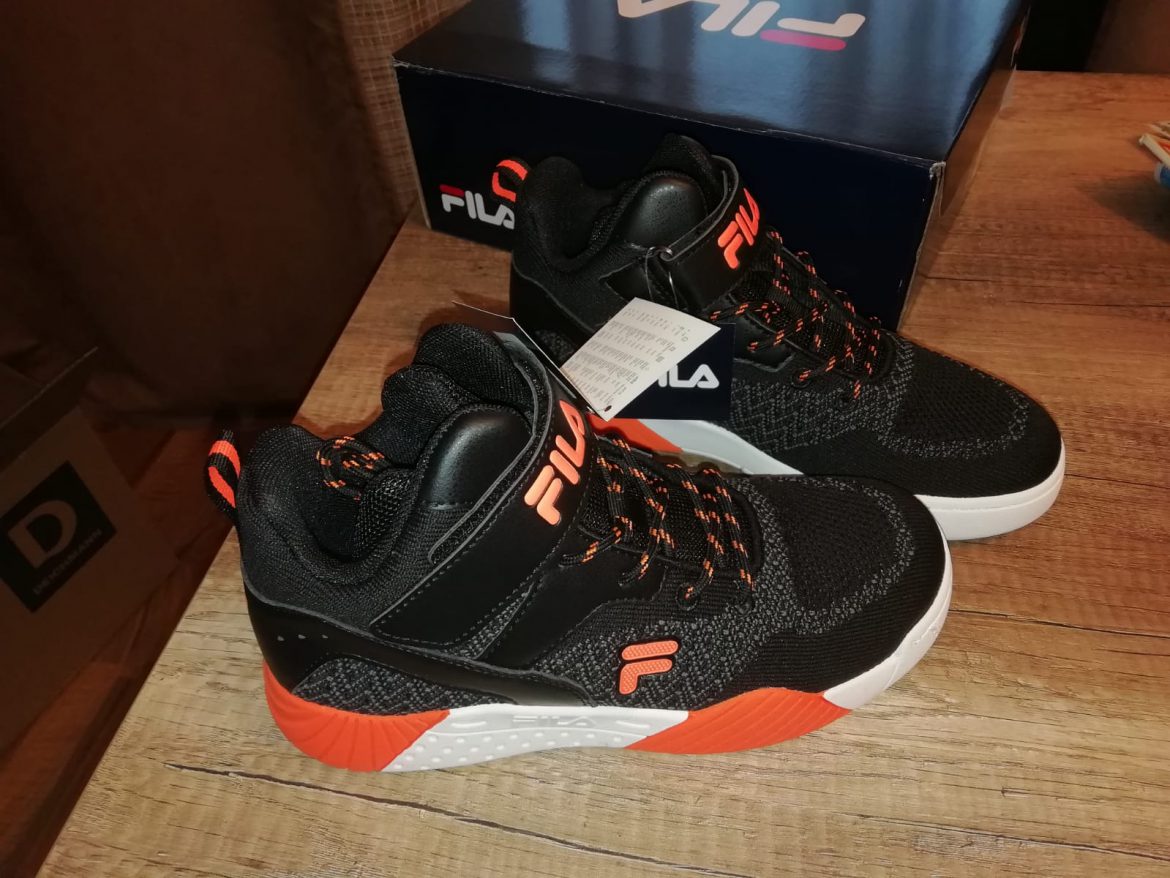 Passend zur Jahreszeit – neue warme Schuhe