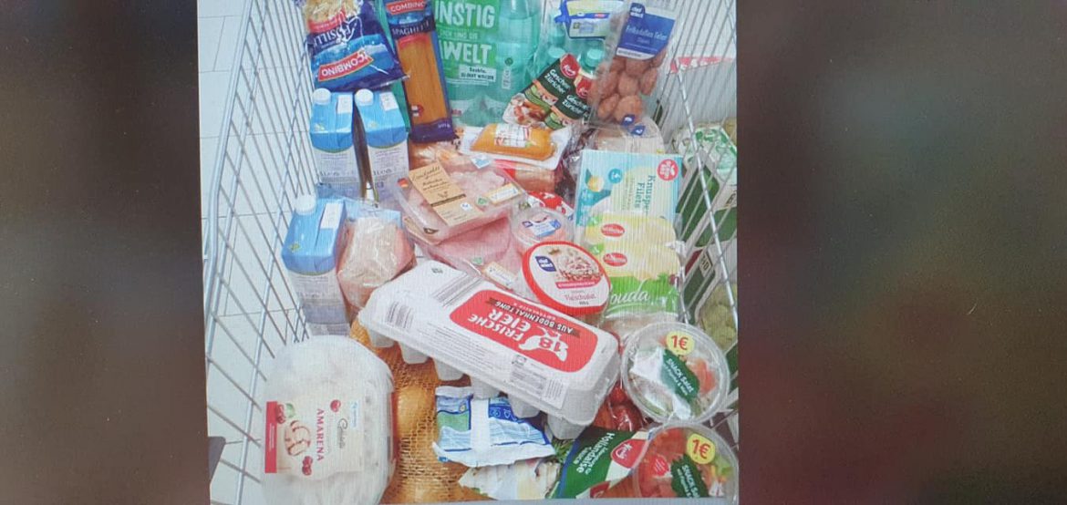 Auch bei dieser Familie konnten wir mit einem Lebensmittel-Gutschein helfen