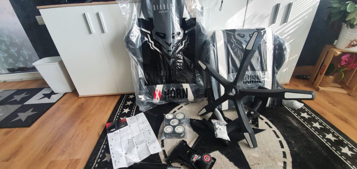 Ein neuer Schreibtischstuhl für Felix