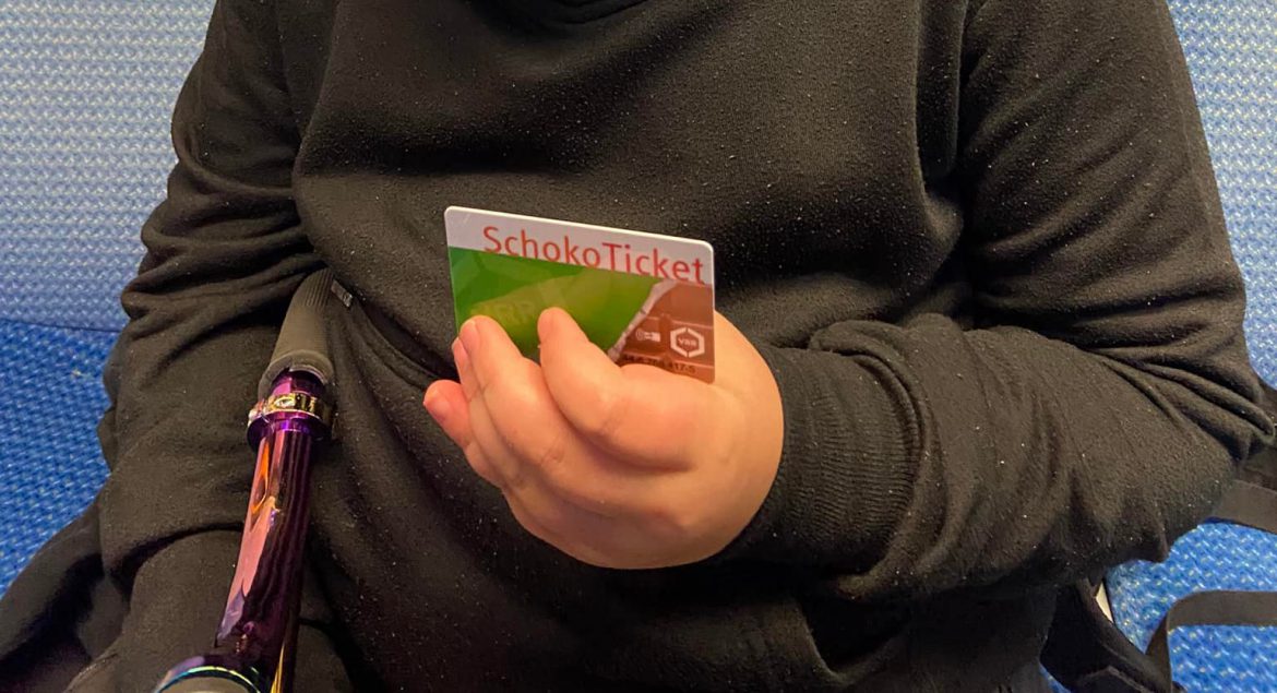 Leo hat nun auch ein Schokoticket