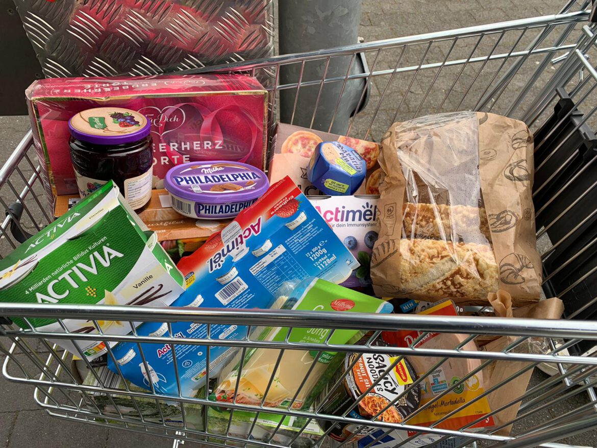 Die Familie von Johanna, Matilda, Henry + Caleb haben eingekauft