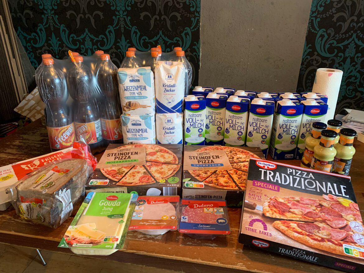 Ein Lebensmittel-Gutschein für die Familie