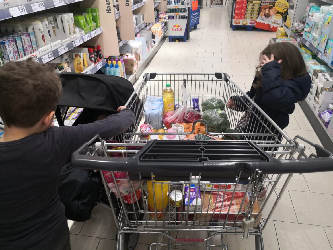 Lebensmitte-Gutschein für die Familie von Malek, Malia + Mika