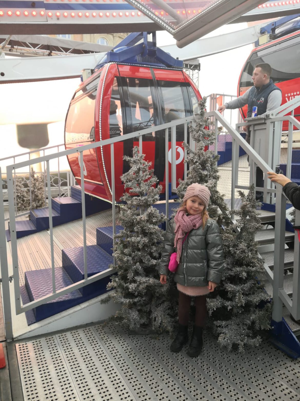 The Baby Elefant + Vodafon spendeten unseren Kinder + Eltern eine Fahrt mit dem Riesenrad