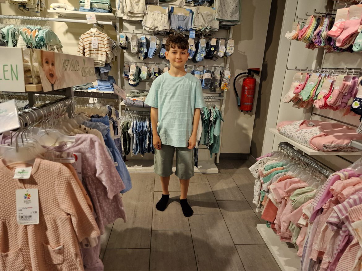 Unsere große Frühjahrs/Sommer-Bekleidungs-Aktion ist gestartet … Teil 2