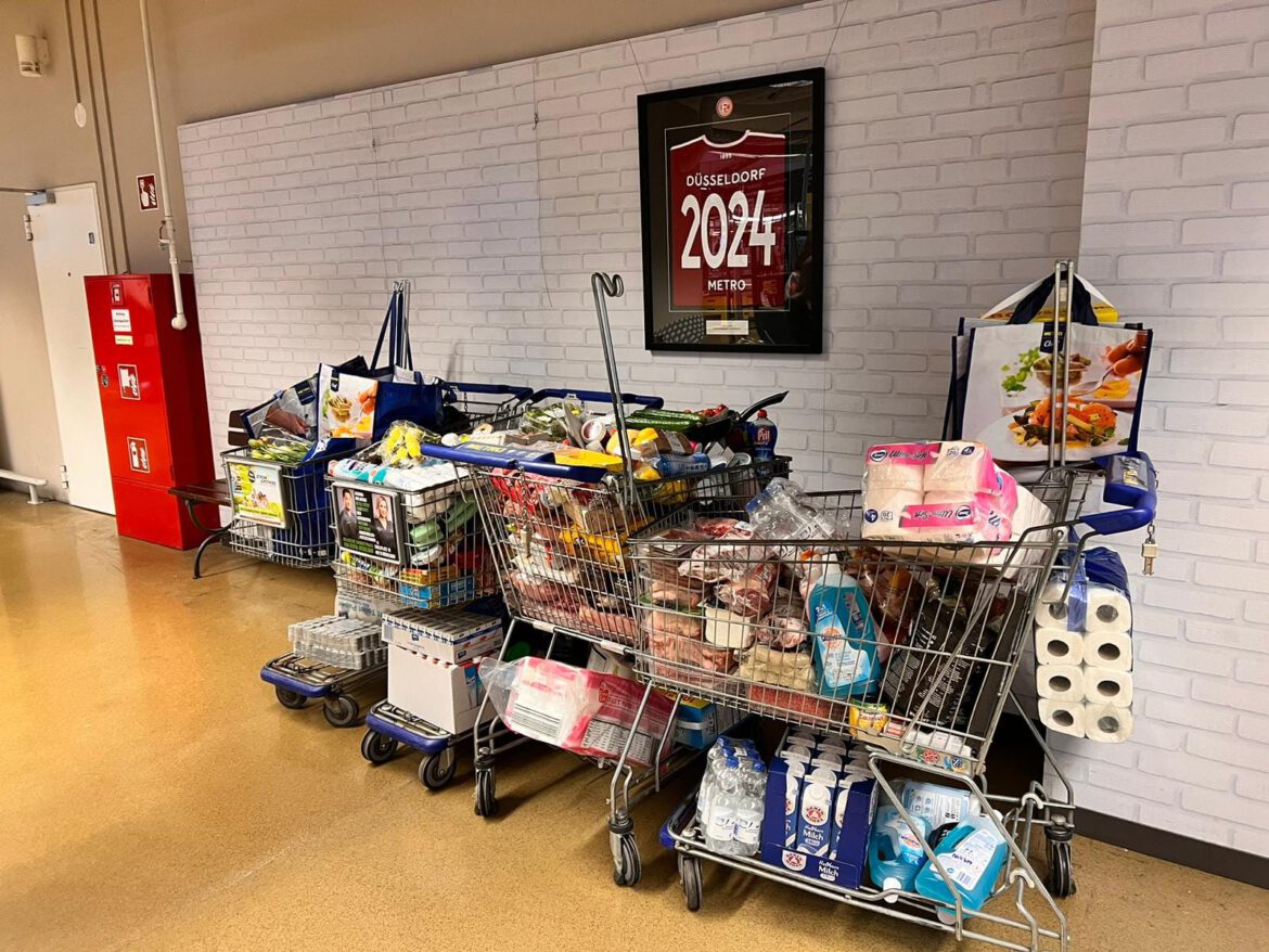 Unsere Familien konnten ihre Vorräte wieder auffüllen… die ersten waren bereits einkaufen