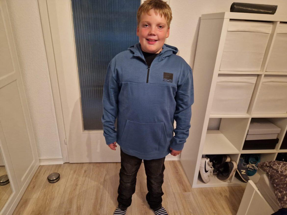 Mika bekam schon warme Sachen