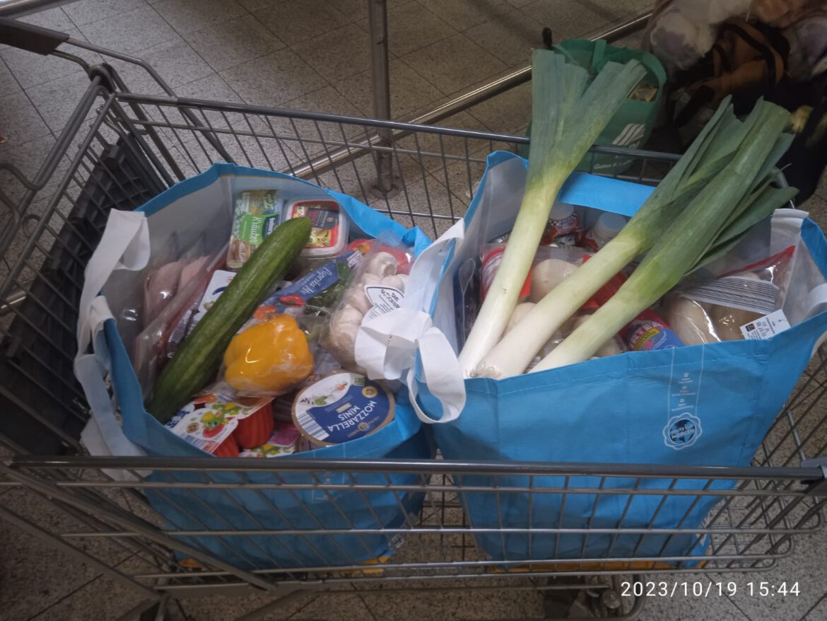 Lina-Marie ging mit der Mama einkaufen