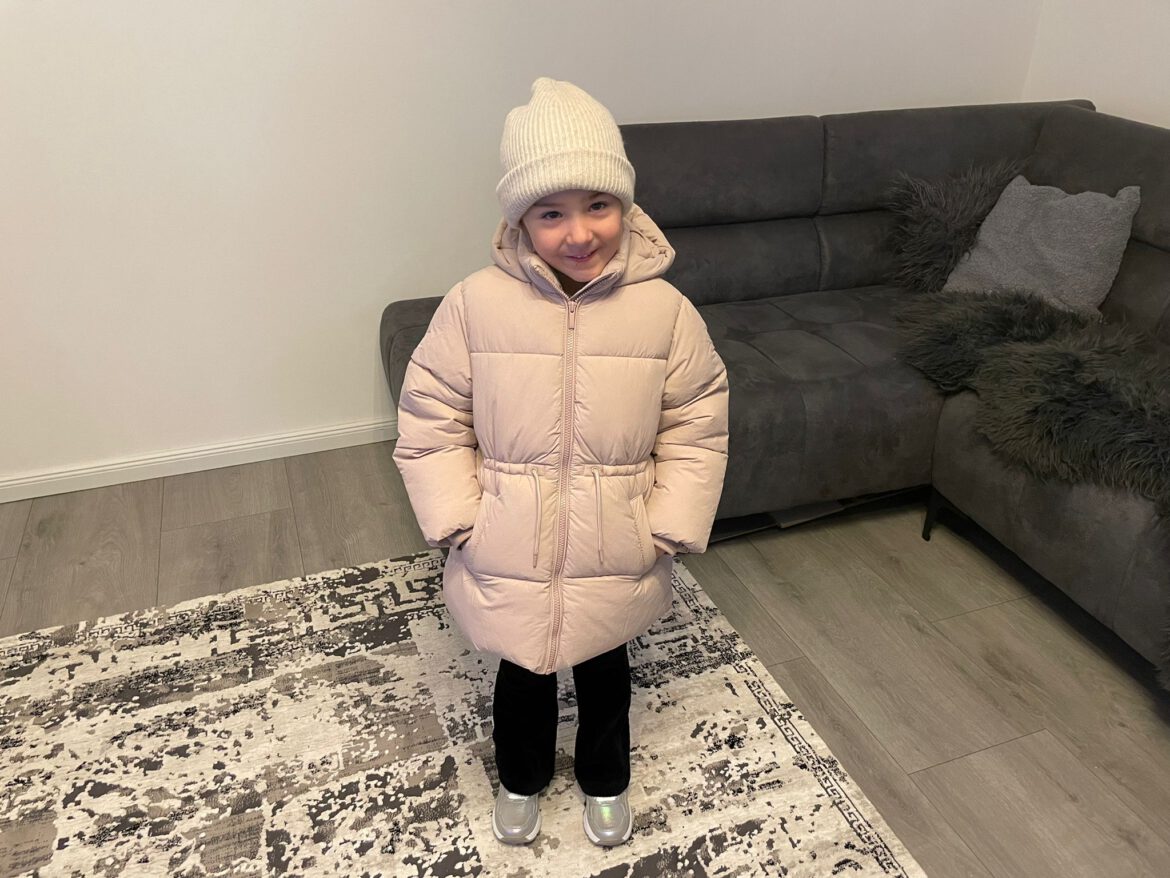 Unsere Aktion „Der Winter kann kommen“ ist gestartet, Teil 11: Milana, Wladlena, Gleb + Mishelle