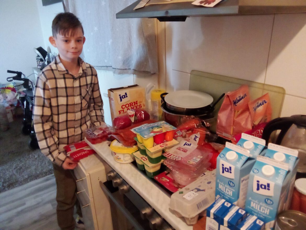 Armando war mit einkaufen