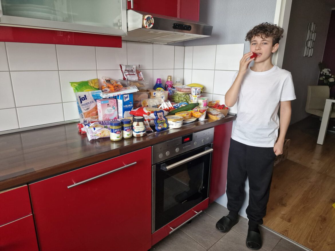 Lebensmittel und Obst- u. Gemüse-Einkauf – Danke an die Paten+Patinnen