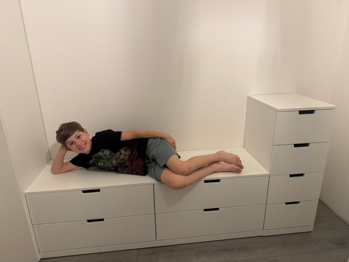 Neuer Schrank für Gleb