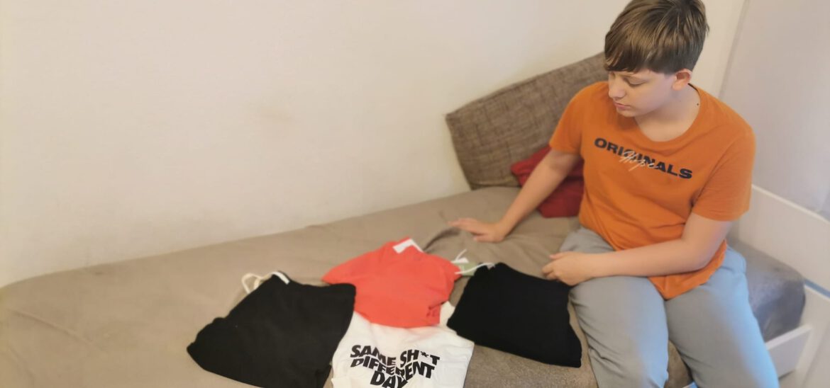 Video – Frühjahrs- u. Sommer-Bekleidungs-Aktion Teil 1