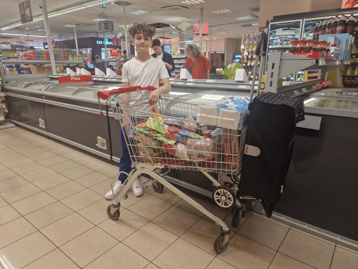 Kevin war mit einkaufen