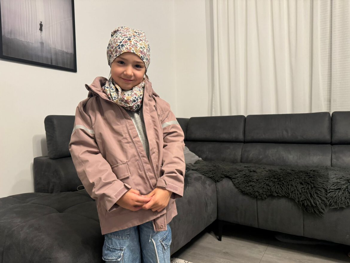 Neue Oberteile für die Geschwister