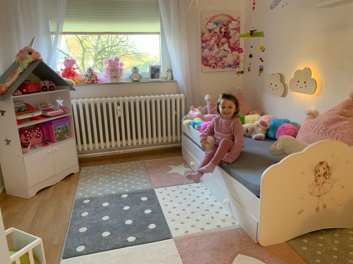 Jetzt ist das Kinderzimmer von Zoe komplett