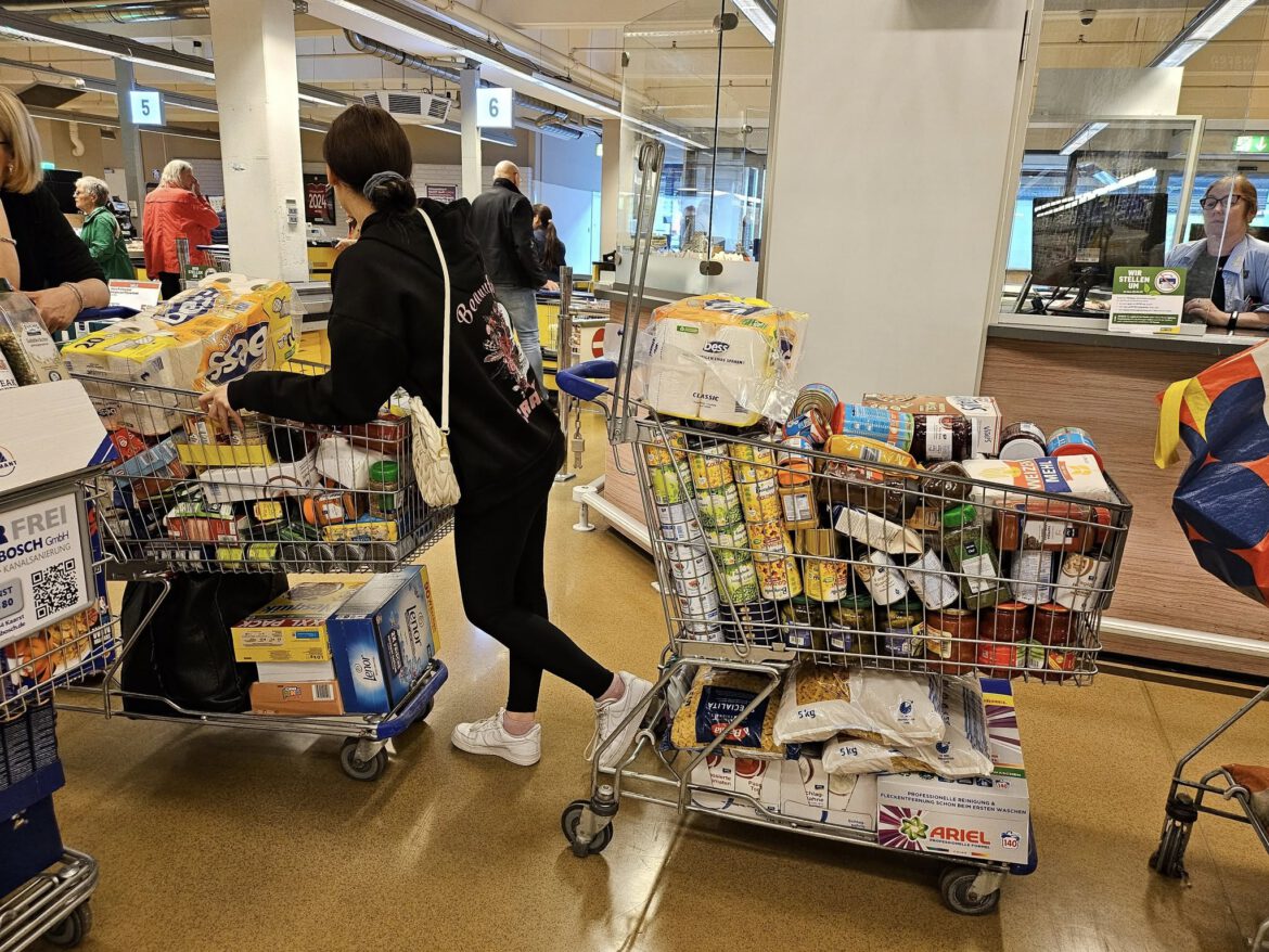 Unser Einkauf mit 15 Familien