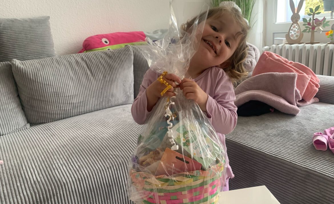 Der Dank der Kinder geht an die Mitarbeiter*innen der Kanzlei ARQIS