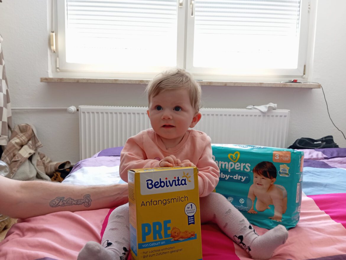 Windeln + frisches Obst für Amy