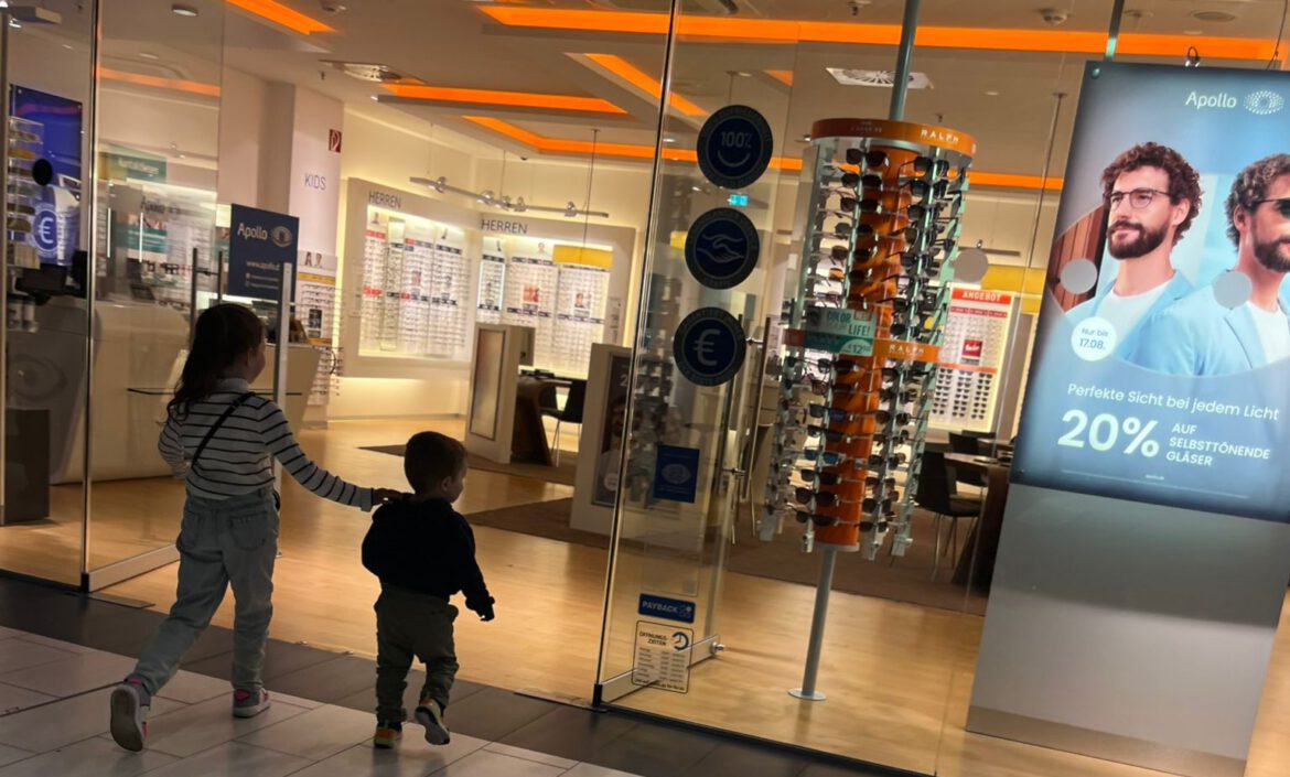 Danke liebe Brillen-Patin, Simone G.