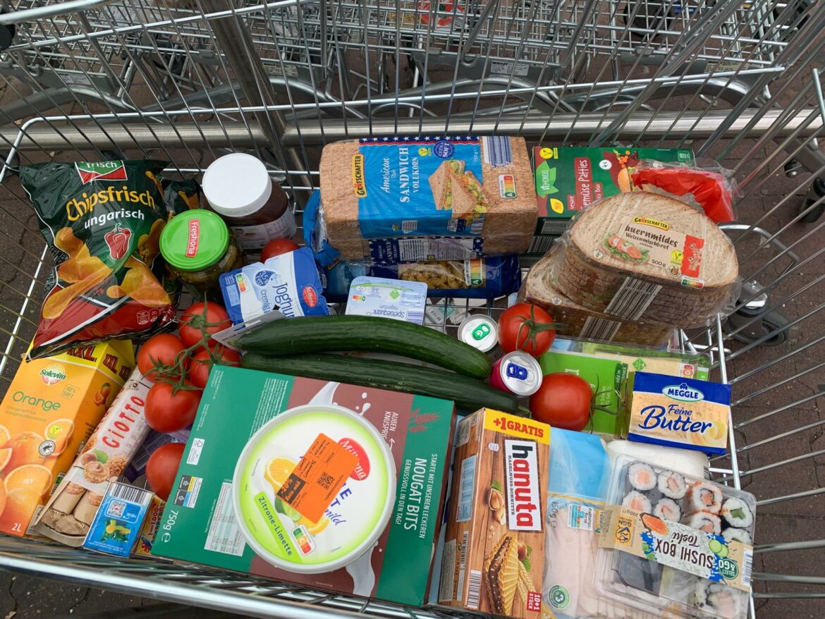 Henry half beim Einkauf