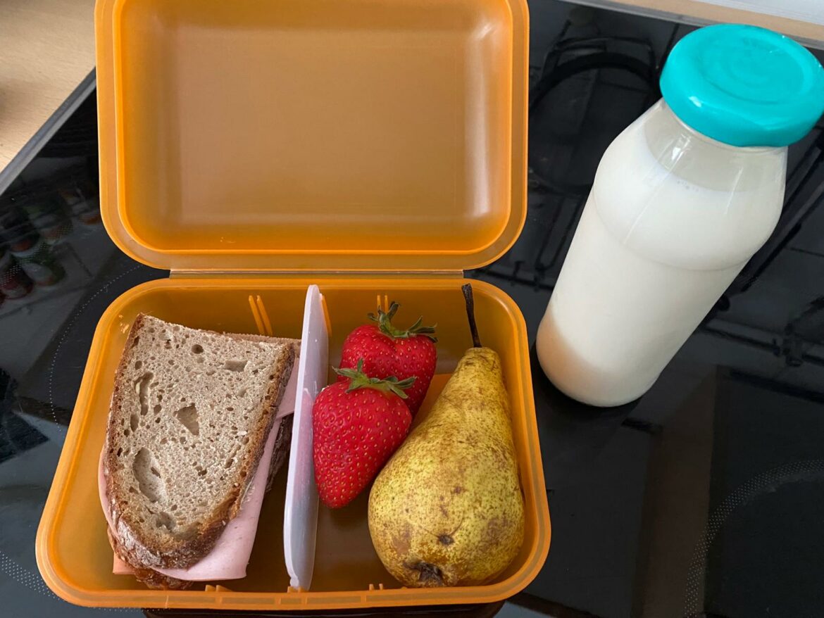 Gesundes Pausenbrot, dank unserer Obst- u. Gemüse-Paten*innen