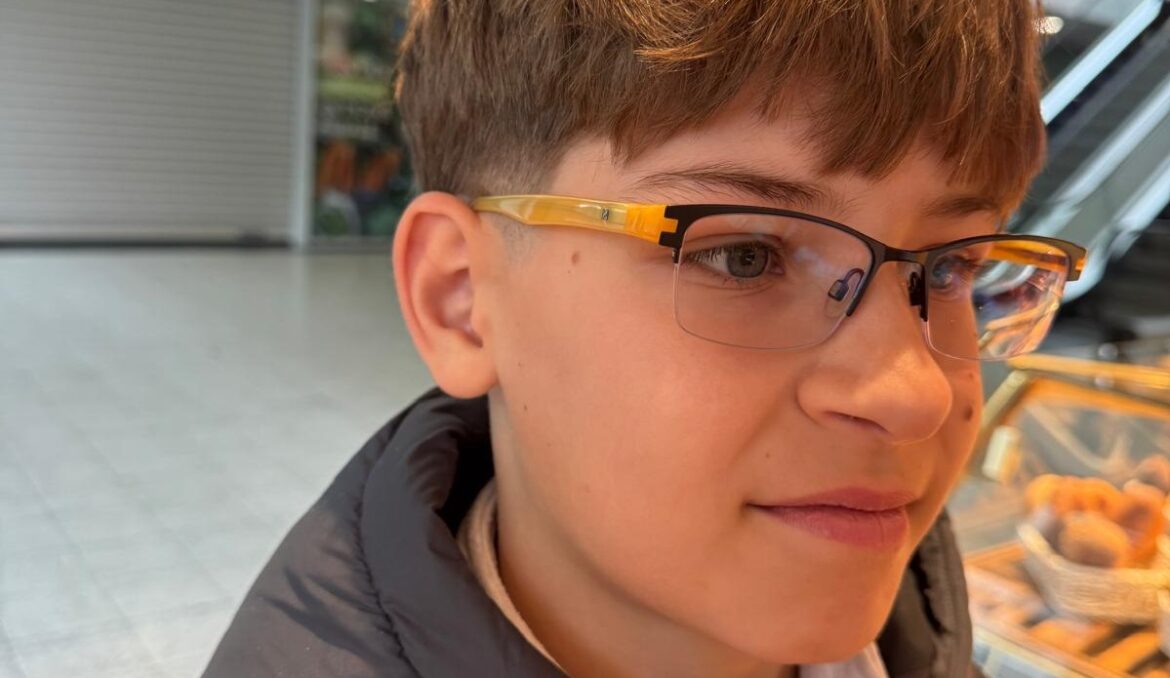 Neue Brille für Gleb… Danke an die Brillen-Patin