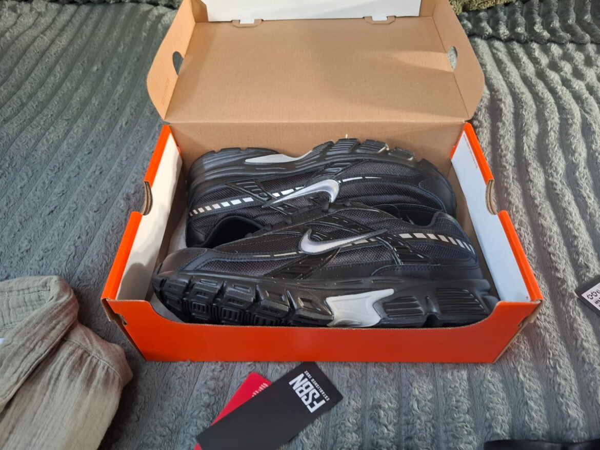 Neue Sachen + neue Schuhe für Nikolass