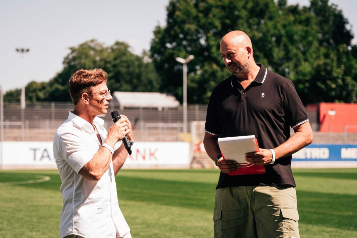 Benefizfussballspiel: FC Parea + Fortuna Frauen zugunsten der Froschkönige