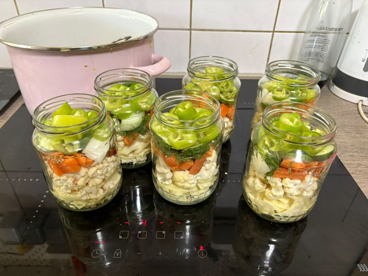 Der Dank geht an unsere Obst- u. Gemüse-Patinnen + Paten